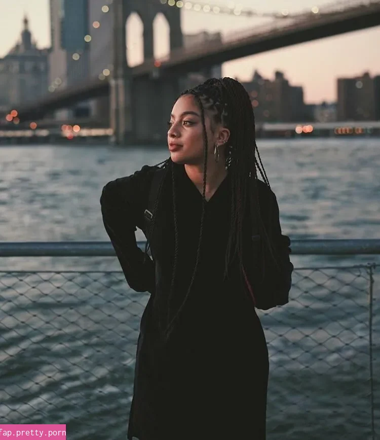 Kiana Ledé - Photo #18