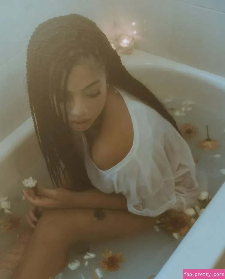 Kiana Ledé - Photo #20
