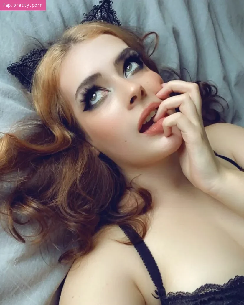 Kitty Lynd - Photo #39