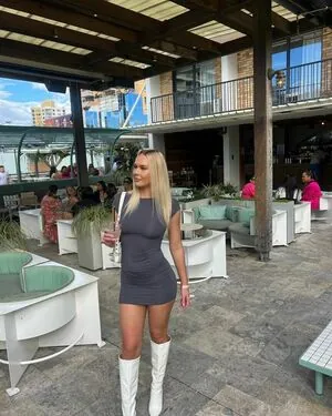 Kara Mia Van Pletzen