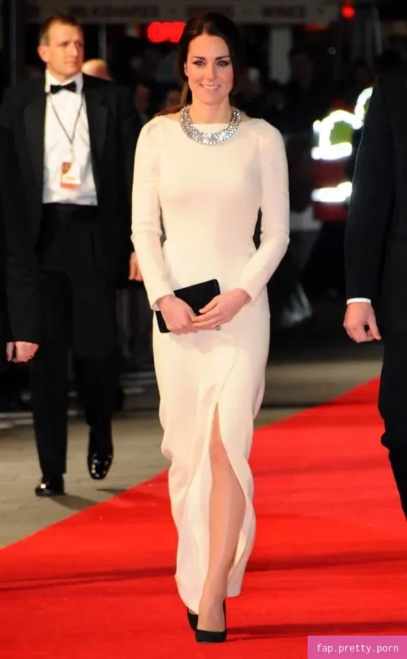 Kate Middleton - Photo #18