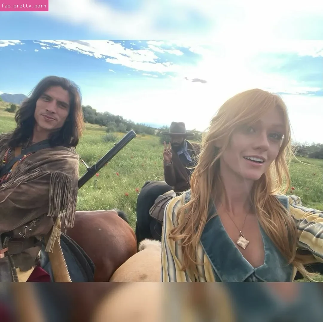 Katherine McNamara - Photo #49