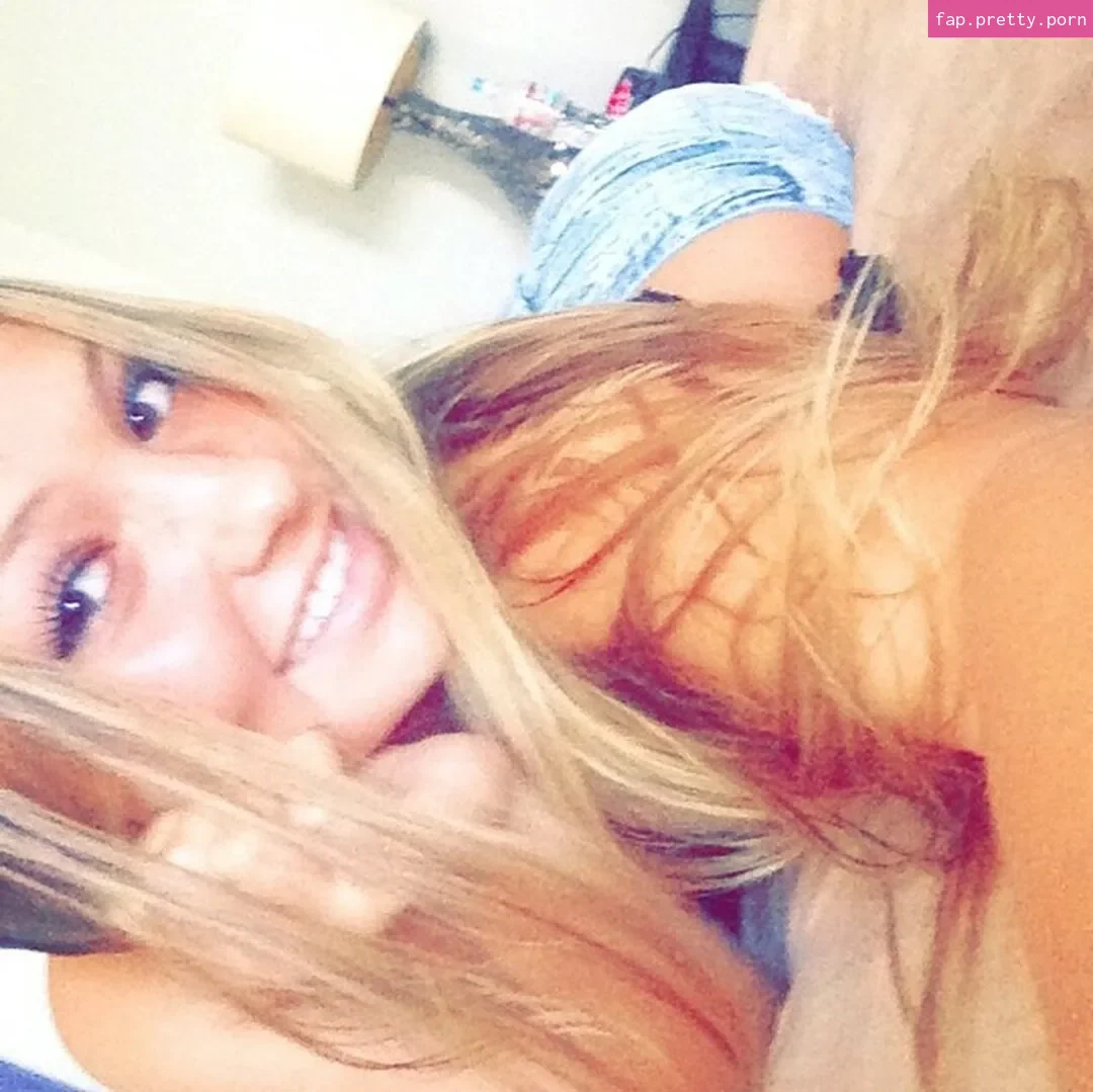 Kimi McFarland - Photo #08