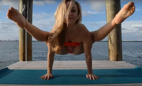 Kino MacGregor