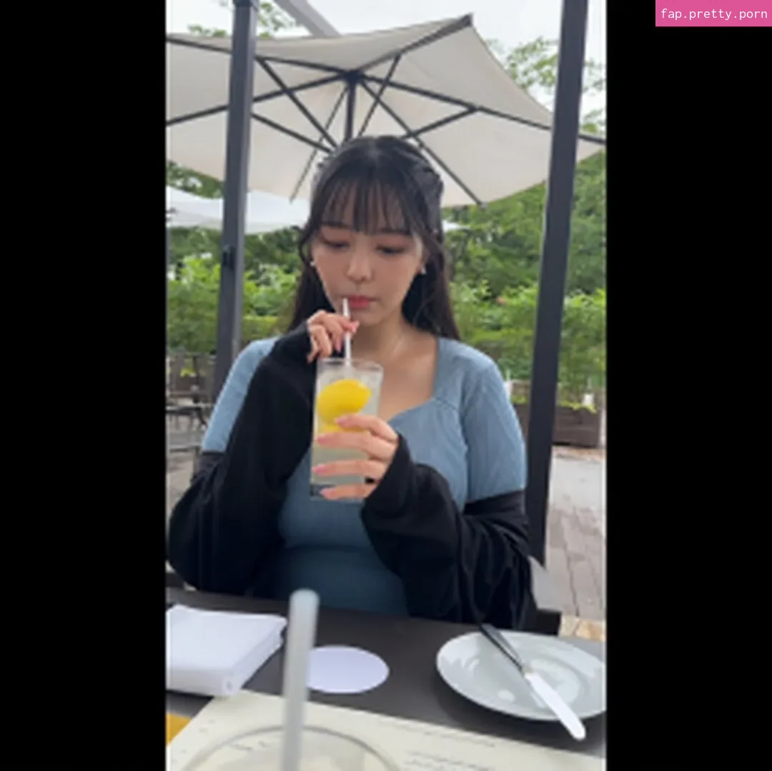 Koibuchi Momona - Photo #52