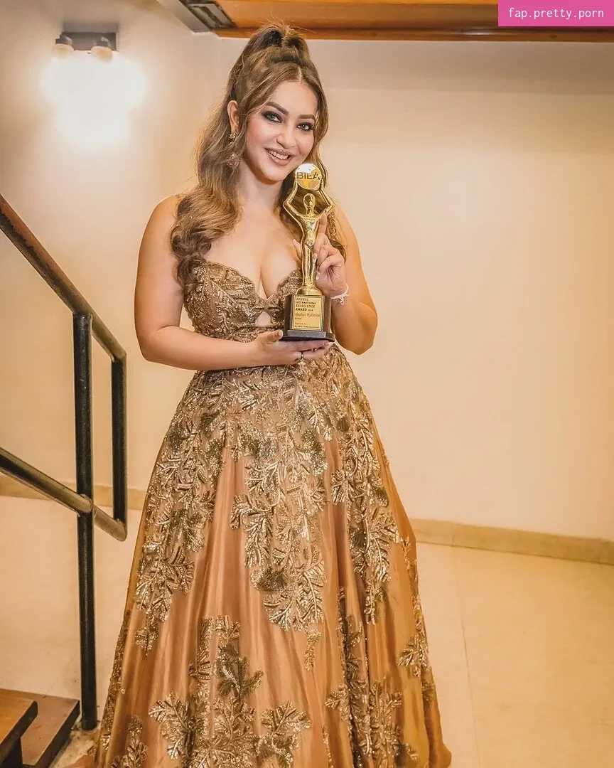 Koushani Mukherjee - Photo #04