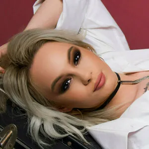 katie_nova