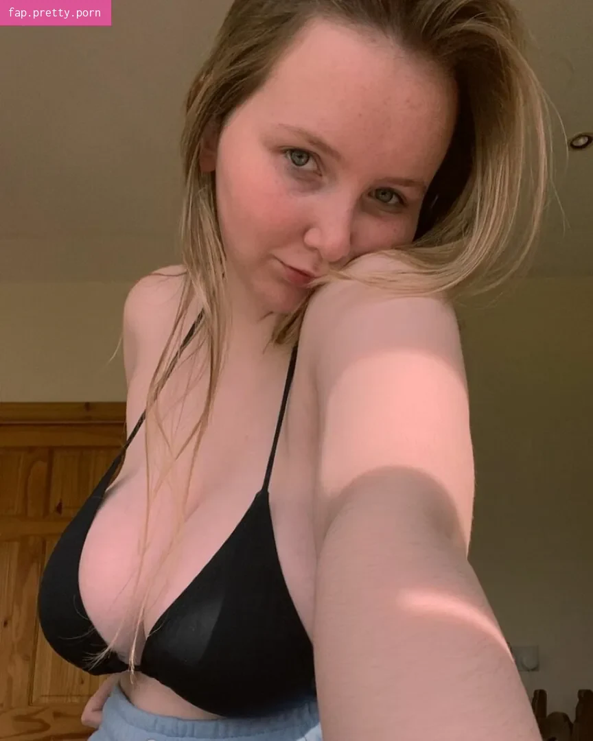 Katie O - Photo #22