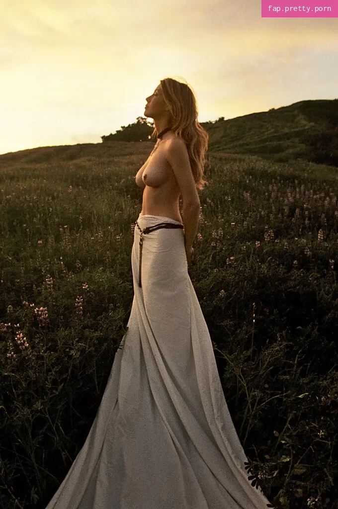 Karen Philip - Photo #11
