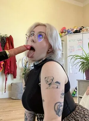 Kaiju_rose