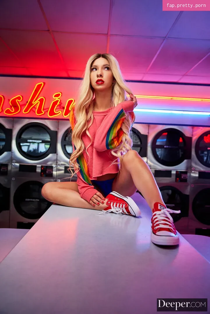 Kenzie Reeves - Photo #42