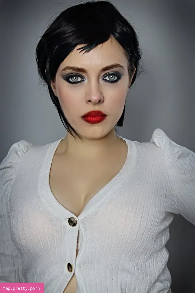 Kirsten Ria - Photo #46