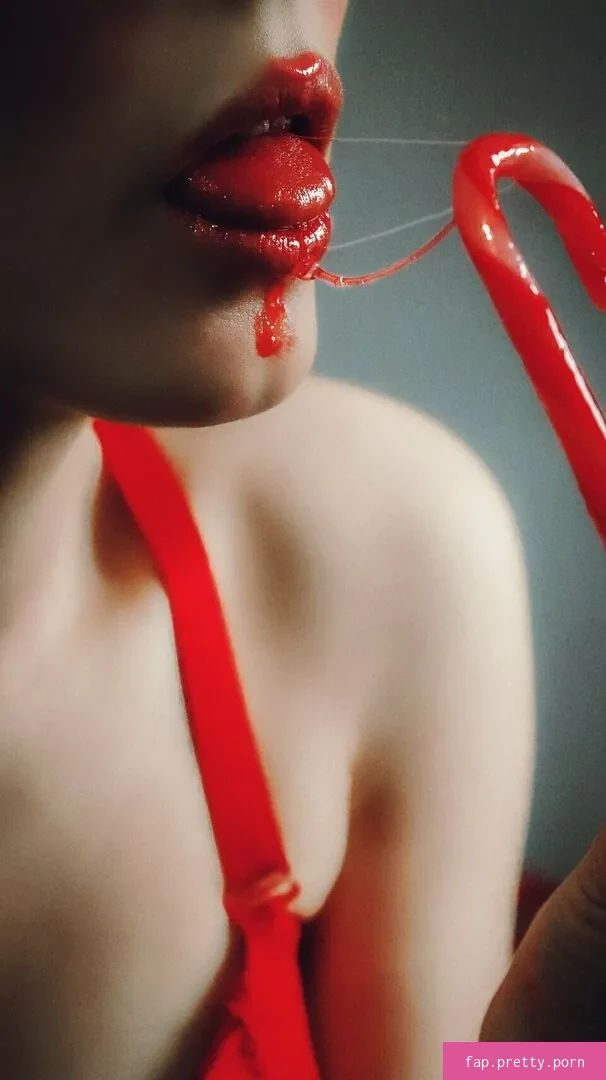 Kirsten Ria - Photo #27