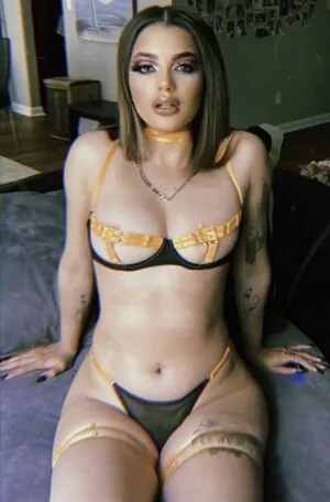 krystaleeliz