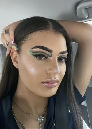 krystaleeliz