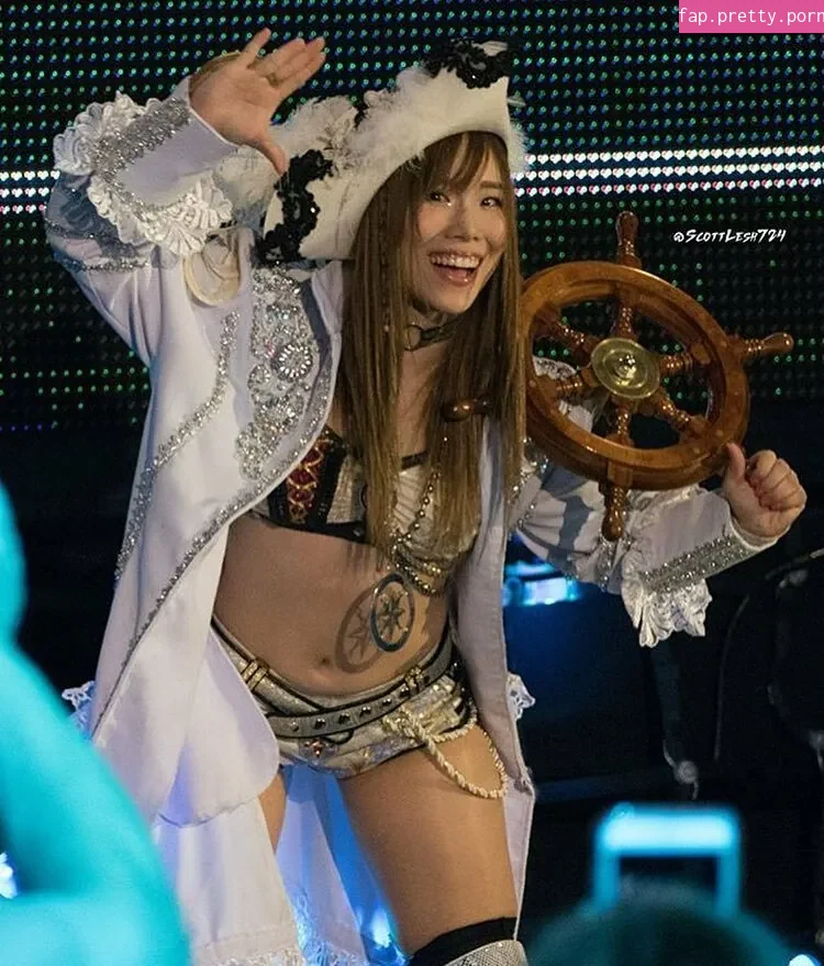 Kairi Sane - Photo #06
