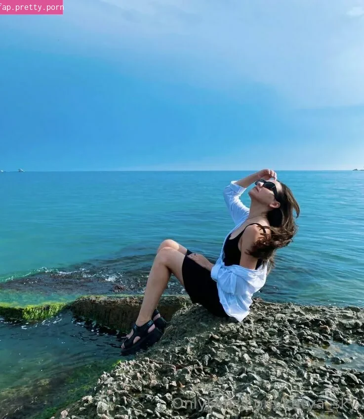 katya_sky - Photo #03