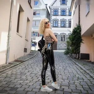 Katya Superb