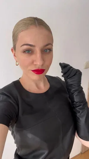 Katya Superb