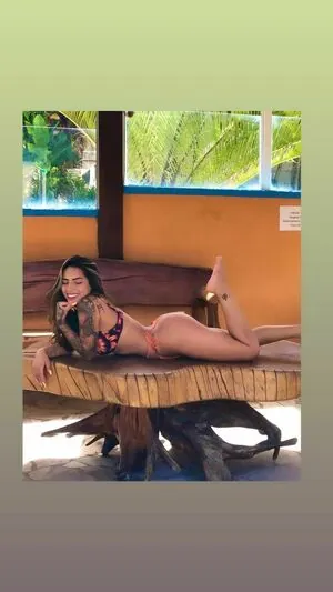 Kauane Siqueira