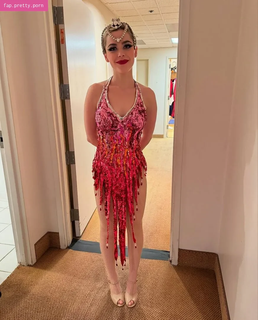 Kiernan Shipka - Photo #90