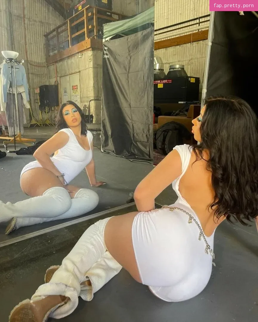 Kali Uchis - Photo #24