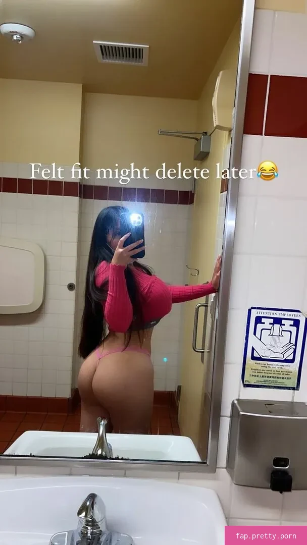 Karla Vilagomez - Photo #06
