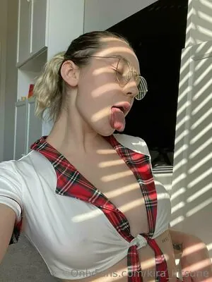 kira_vixen