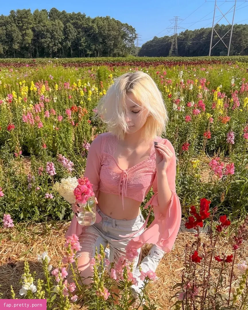 kayla_wiggins - Photo #08