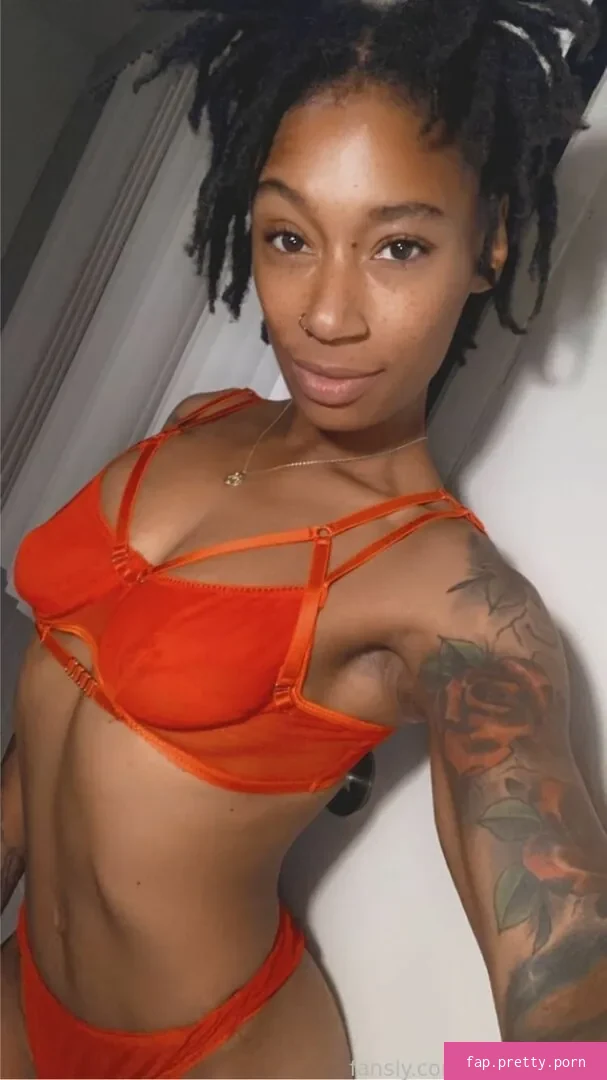 kweendezire - Photo #31