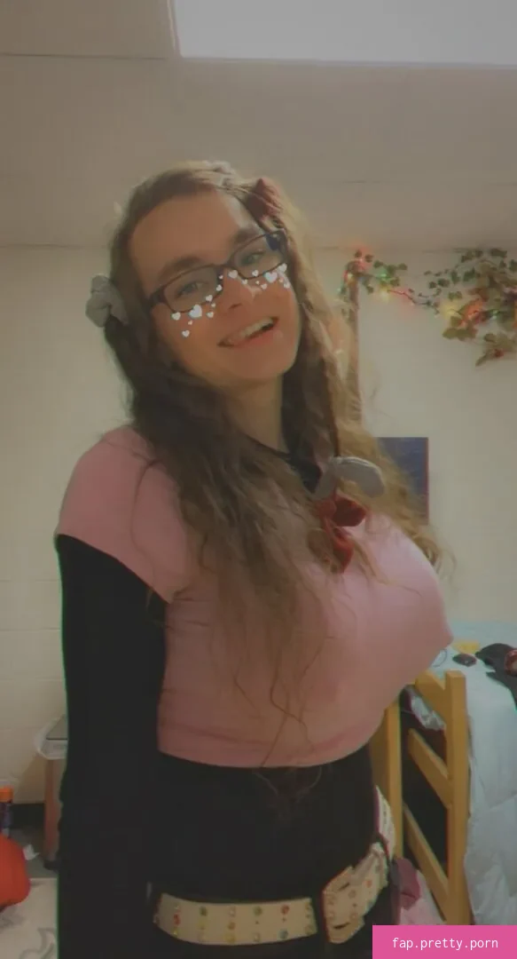 kylieaegis - Photo #01