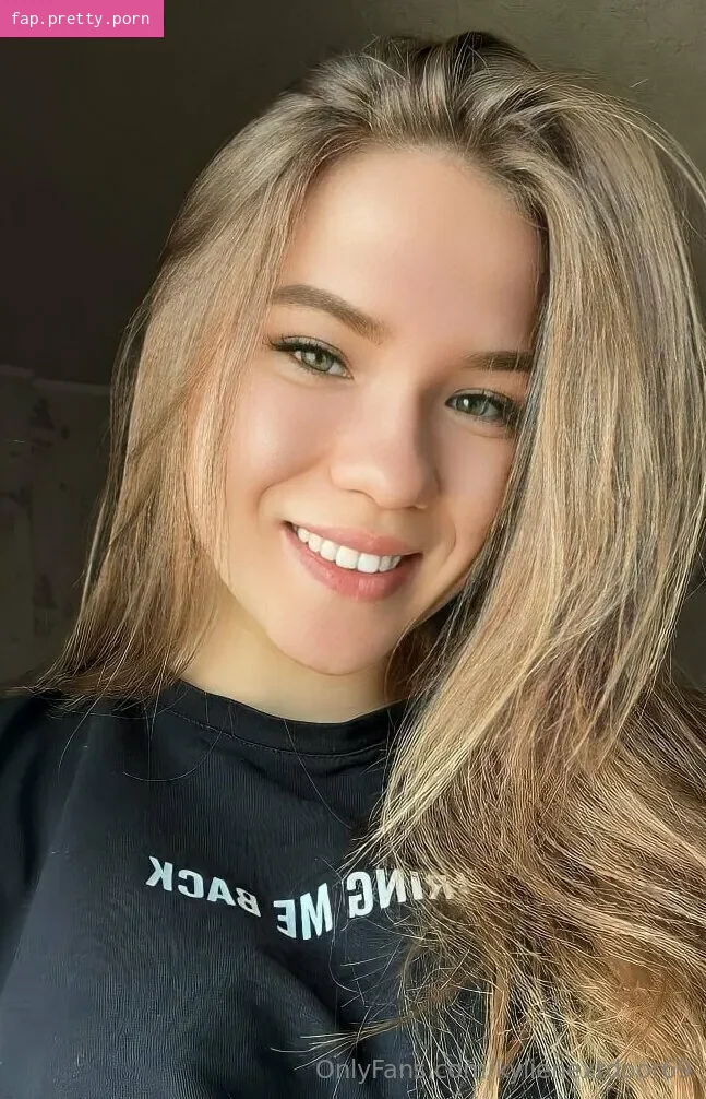 kylienextdoor69 - Photo #34