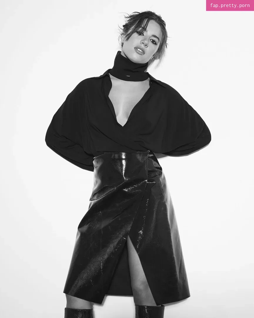 Kenzie Ziegler - Photo #00
