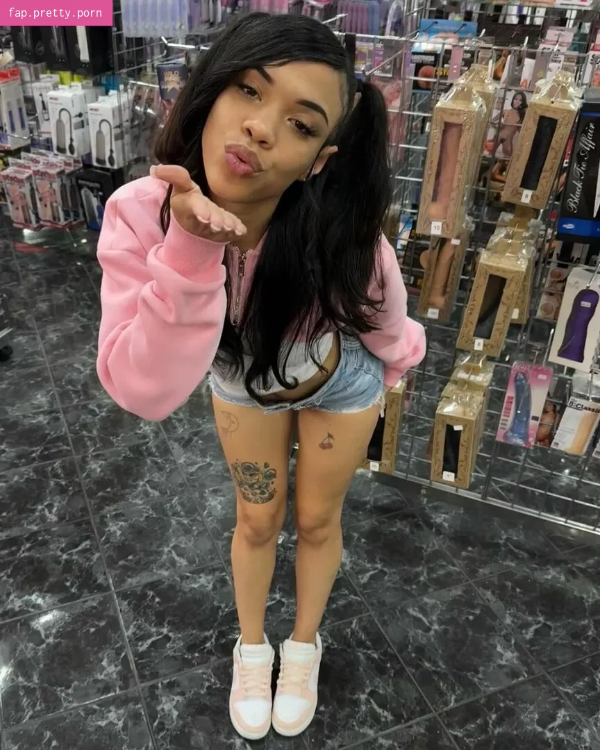 lightskin - Photo #26