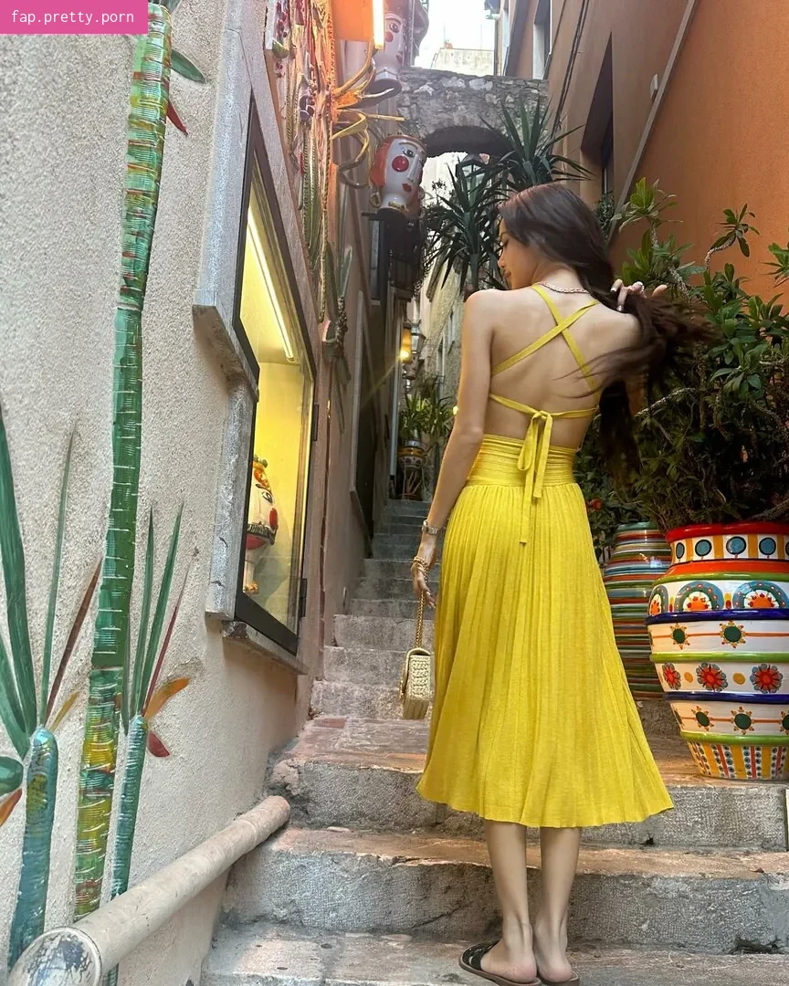 Lisa - Photo #99
