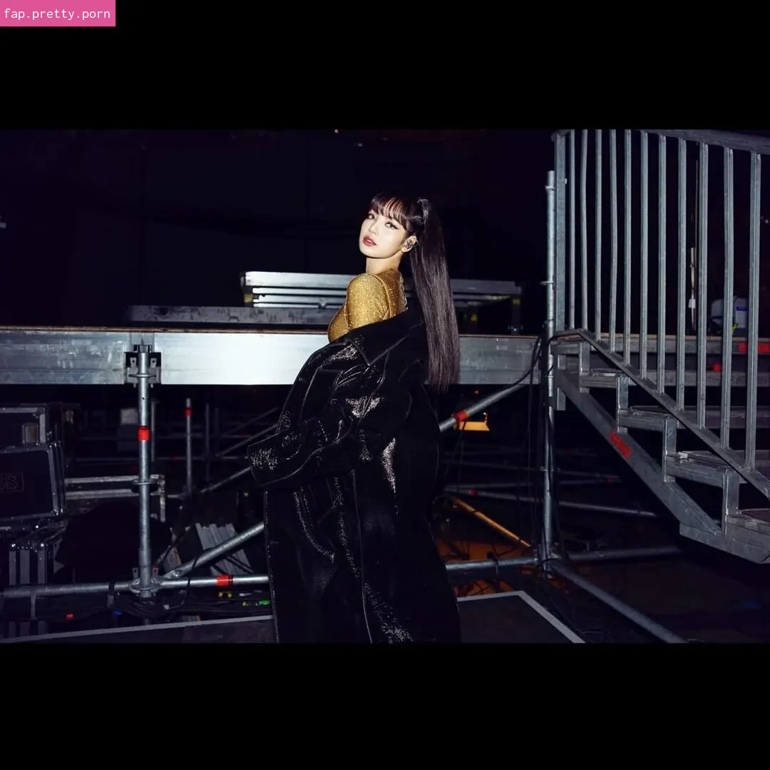 Lisa - Photo #45