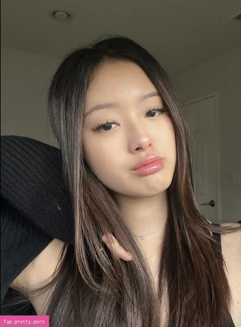 lizzieekim - Photo #04
