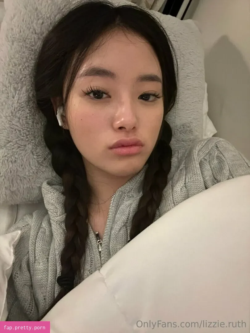 lizzieekim - Photo #09