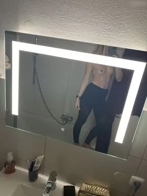 Leelaniii
