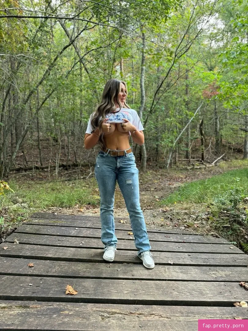 laineymae6.7 - Photo #08