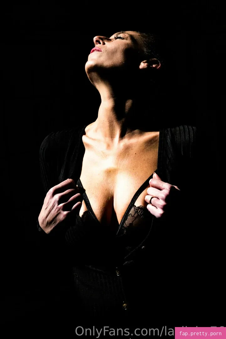 lasilvia.76 - Photo #44