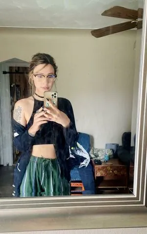 Laceyisanerd