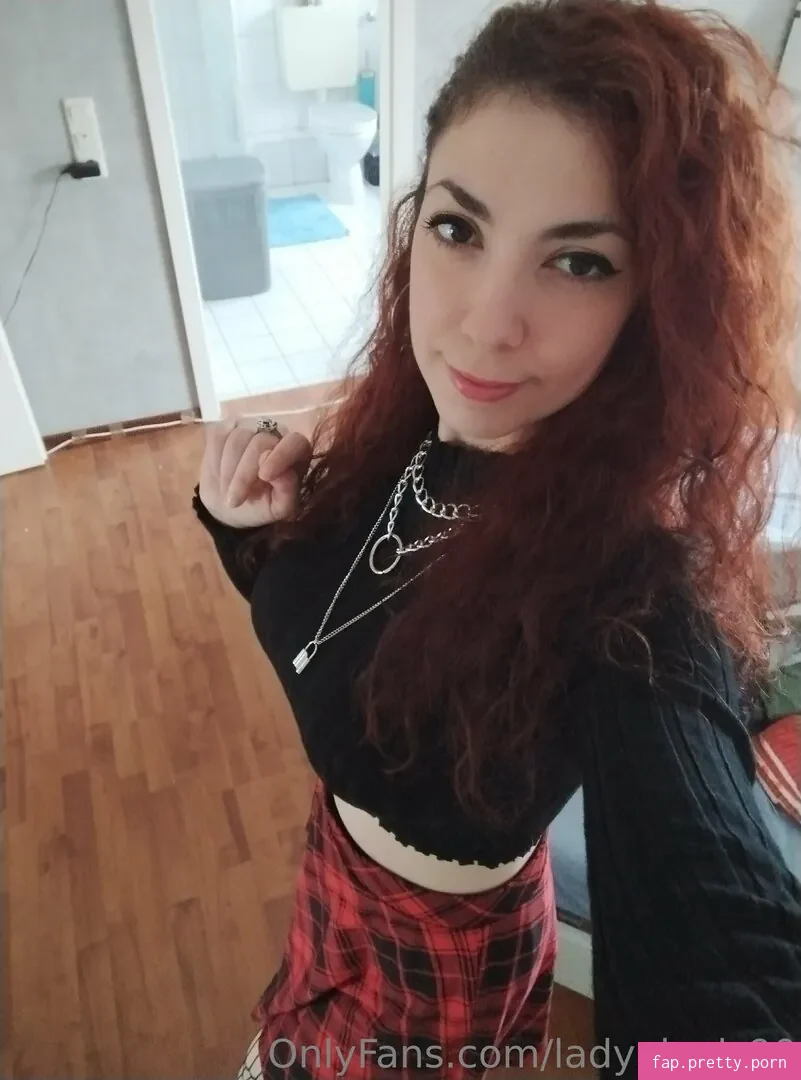 ladyalexis90 - Photo #09