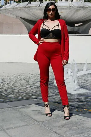 ladyanacondahoa