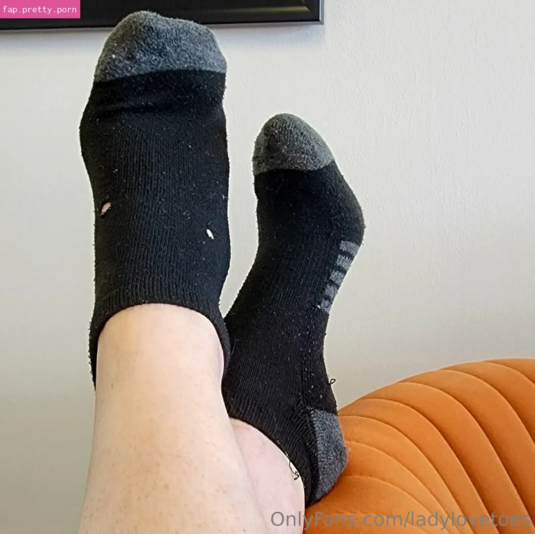 ladylovetoes - Photo #32
