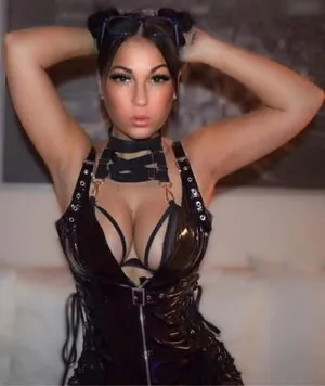 LadyManja