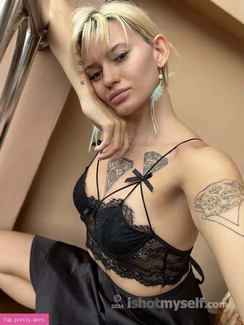 ladymars23 - Photo #06