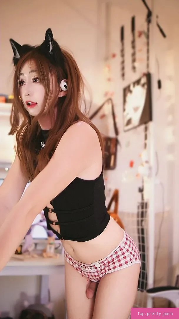 lalajbl_ - Photo #01