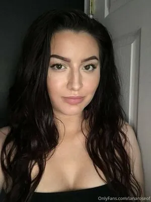 lanaroze