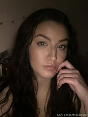 lanaroze
